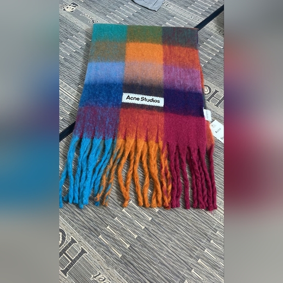 Acne Studios Scarf - Picture 2 of 3